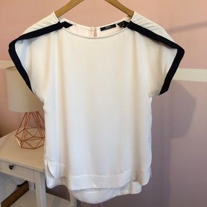 Short sleeve top semi sheer